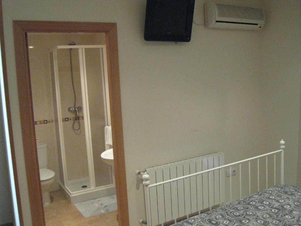 Hostal Alfajarin El Burgo de Ebro Bilik gambar